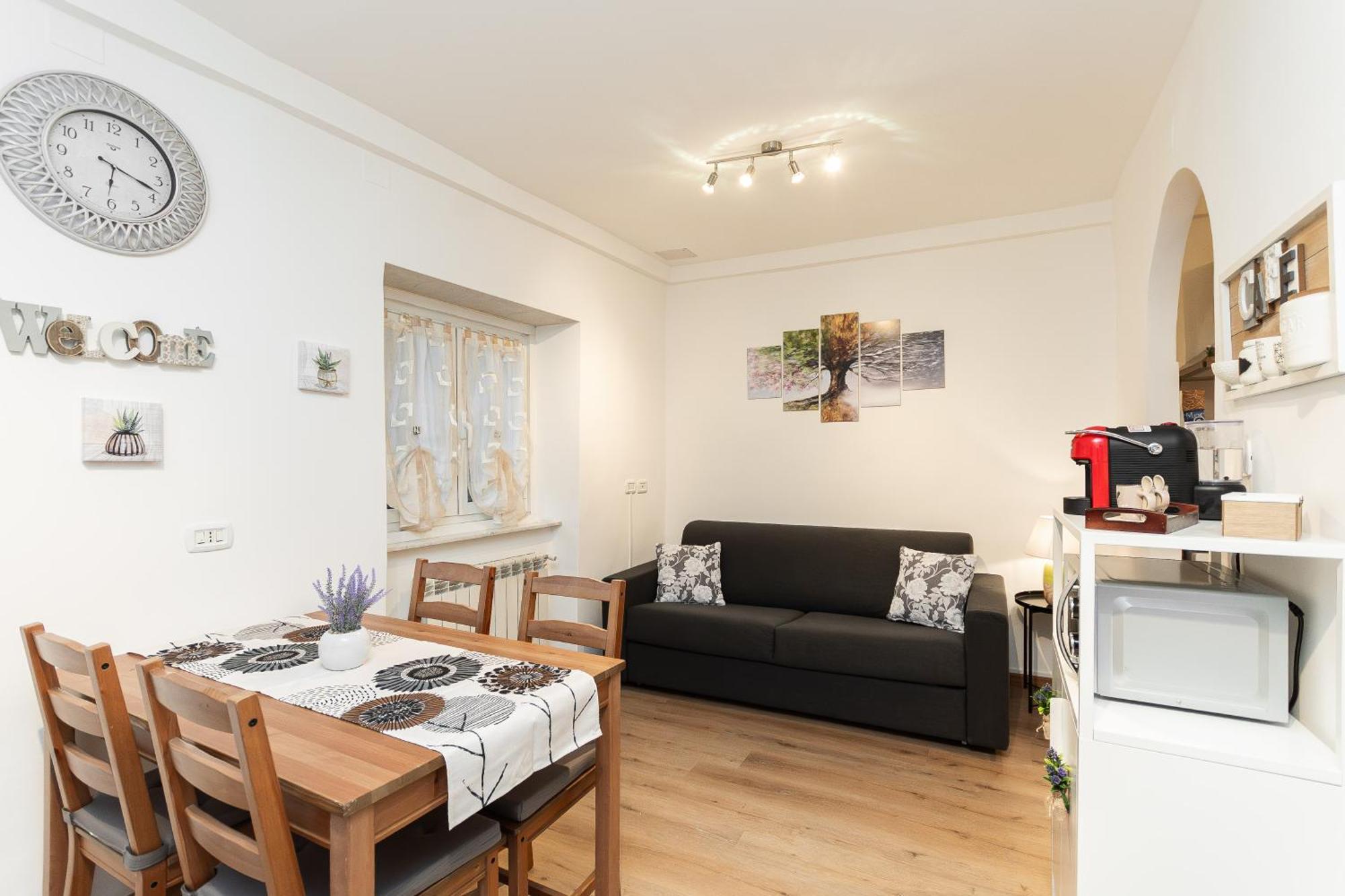 15 Min Centro E Stazione Ferroviaria Apartment เจนัว ภายนอก รูปภาพ